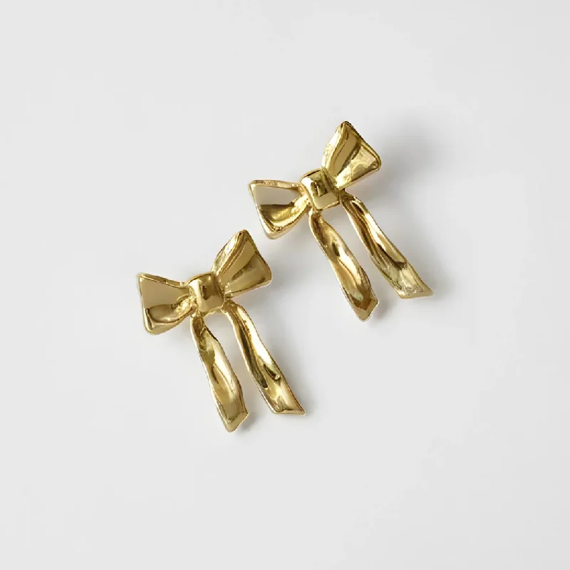 Ruby Stud Earrings (Gold)