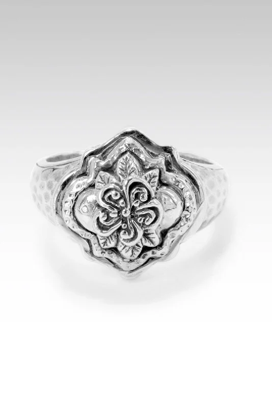 Women’s rings with twisted bands for style -Rejoice and Blossom Ring™ in Frangipani