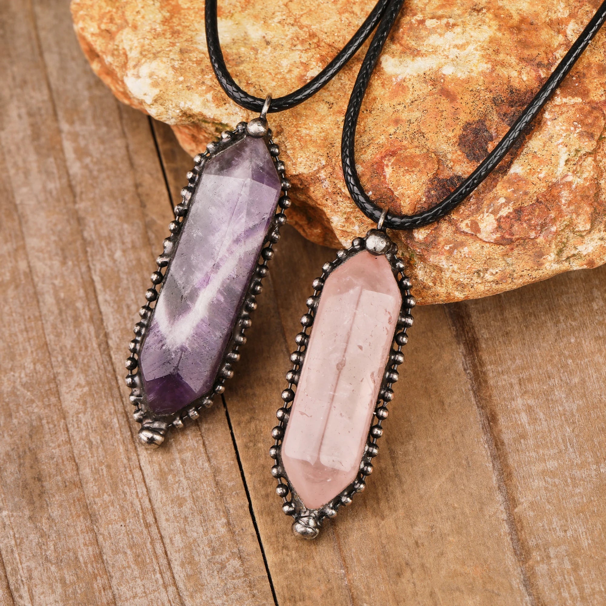 Beautiful necklaces and pendants with moonstone for an ethereal, mystical appearance-Double Point Crystal Necklace