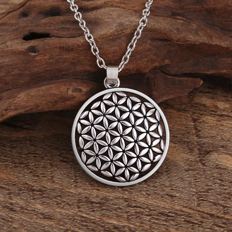 Best necklaces and pendants with statement designs for a fashionable accessory-Flower of Life Pendant Necklace Silver Plated