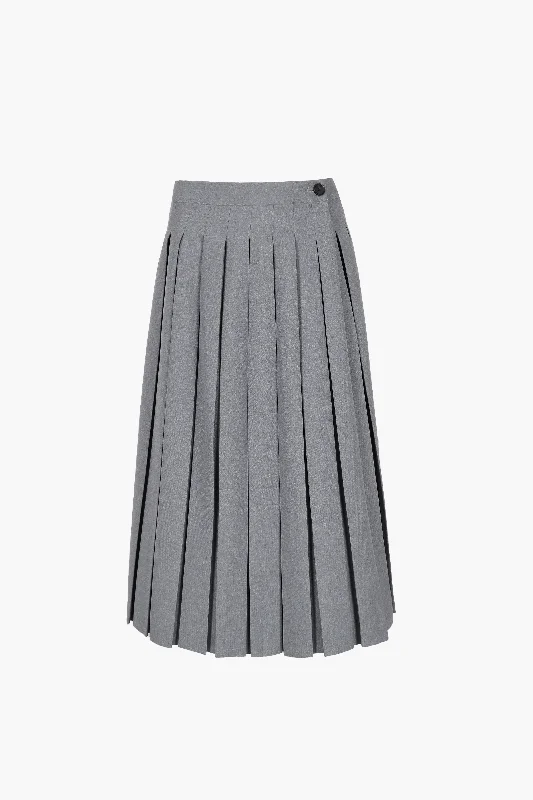 Beautiful necklaces and pendants with geometric shapes for a modern, artistic design-UNIFORM SKORT IN GREY